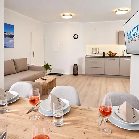 Smart Azur 802 Apartment *